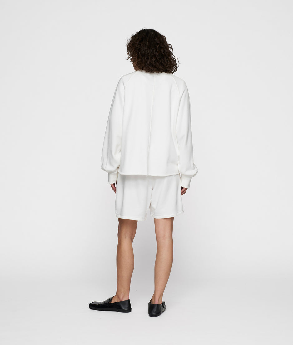 bermuda jogger | ecru