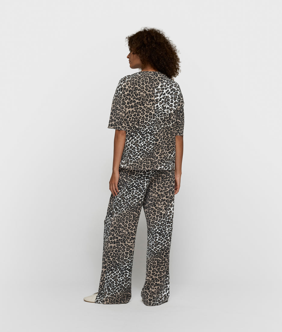 soft scuba tee leopard | ecru