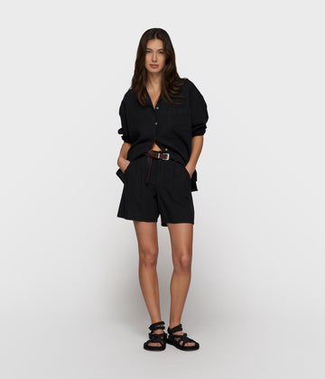 wide shorts linen | black