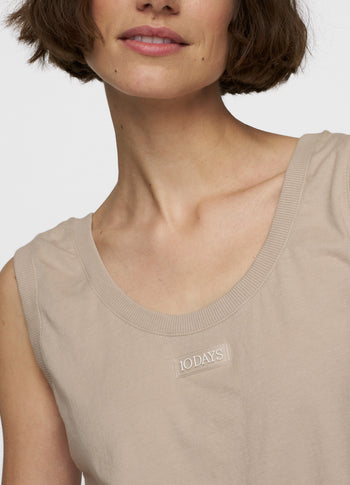 tank top jersey | rope