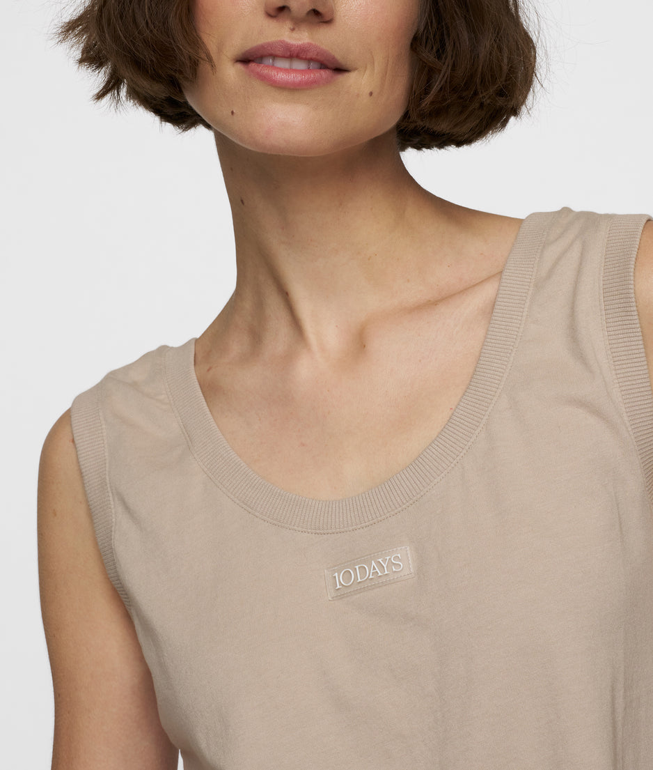 tank top jersey | rope