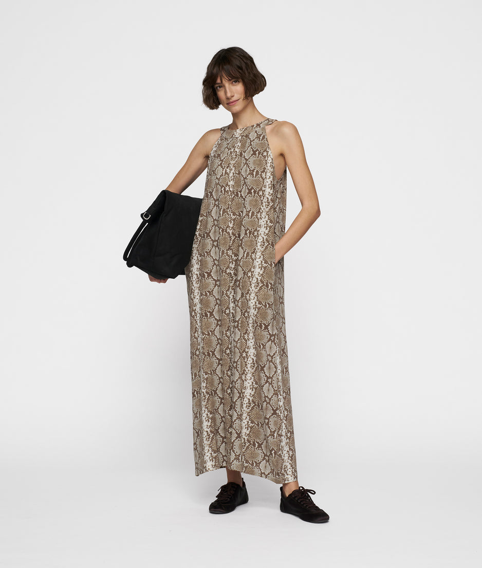 smoking dress snake | rope