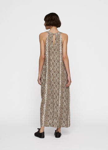 smoking dress snake | rope
