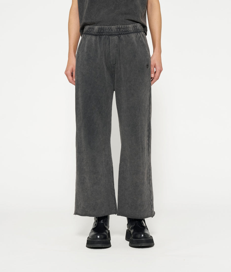 washed wide leg jogger | ash grey