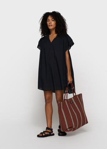 a-line ruffle dress | black