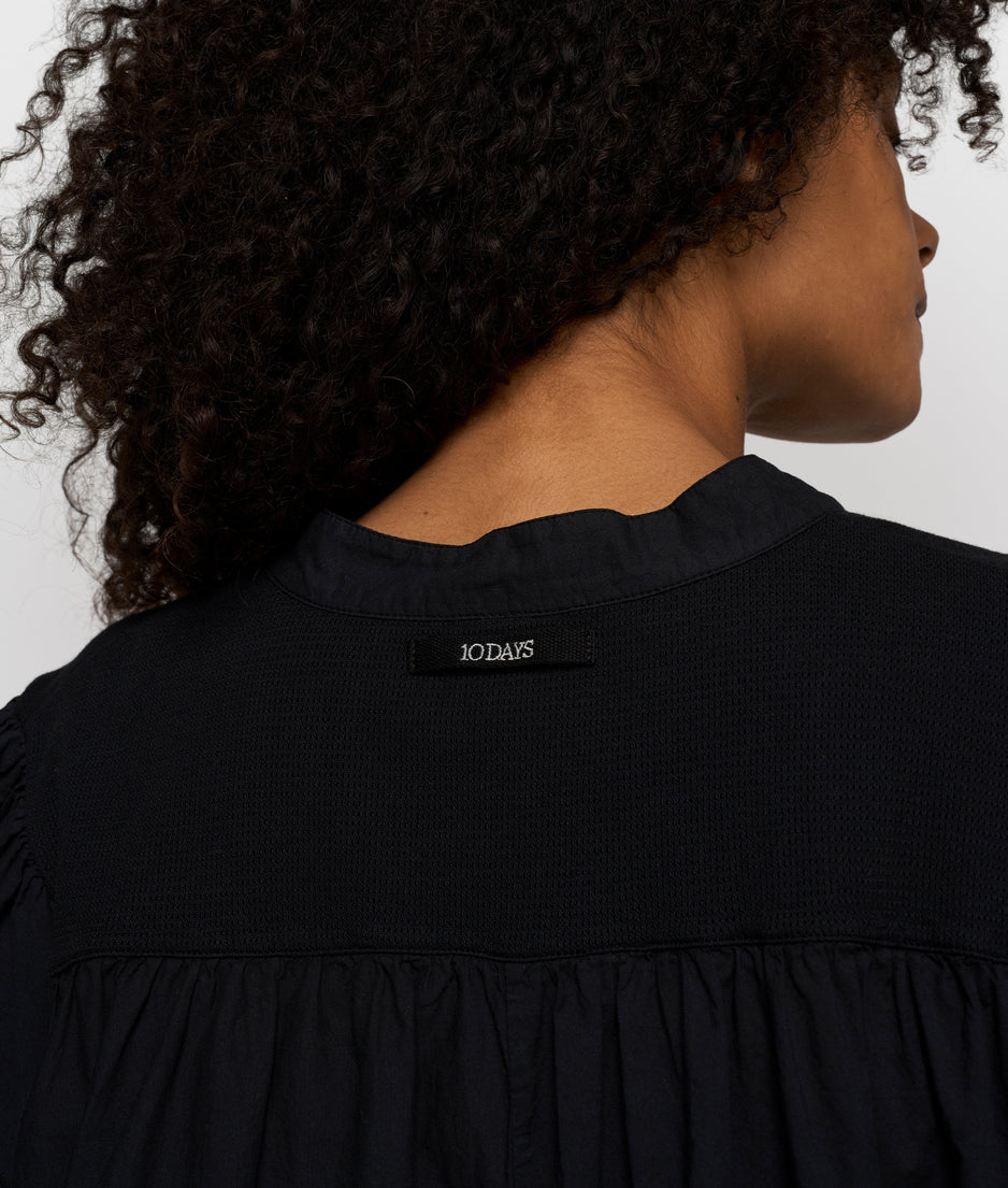 a-line ruffle dress | black