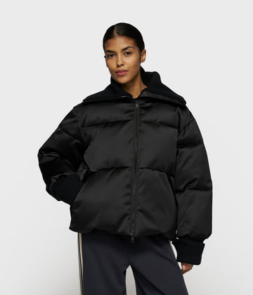 the smoking puffer jacket | black