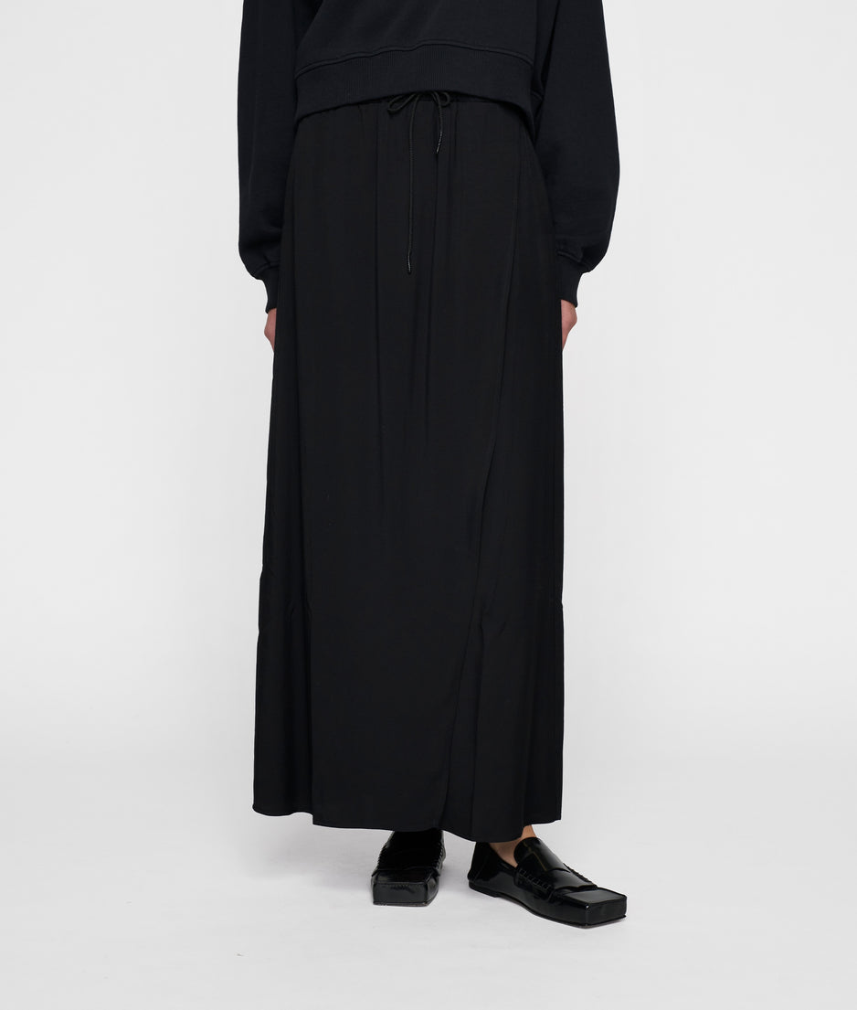 wrap skirt | black