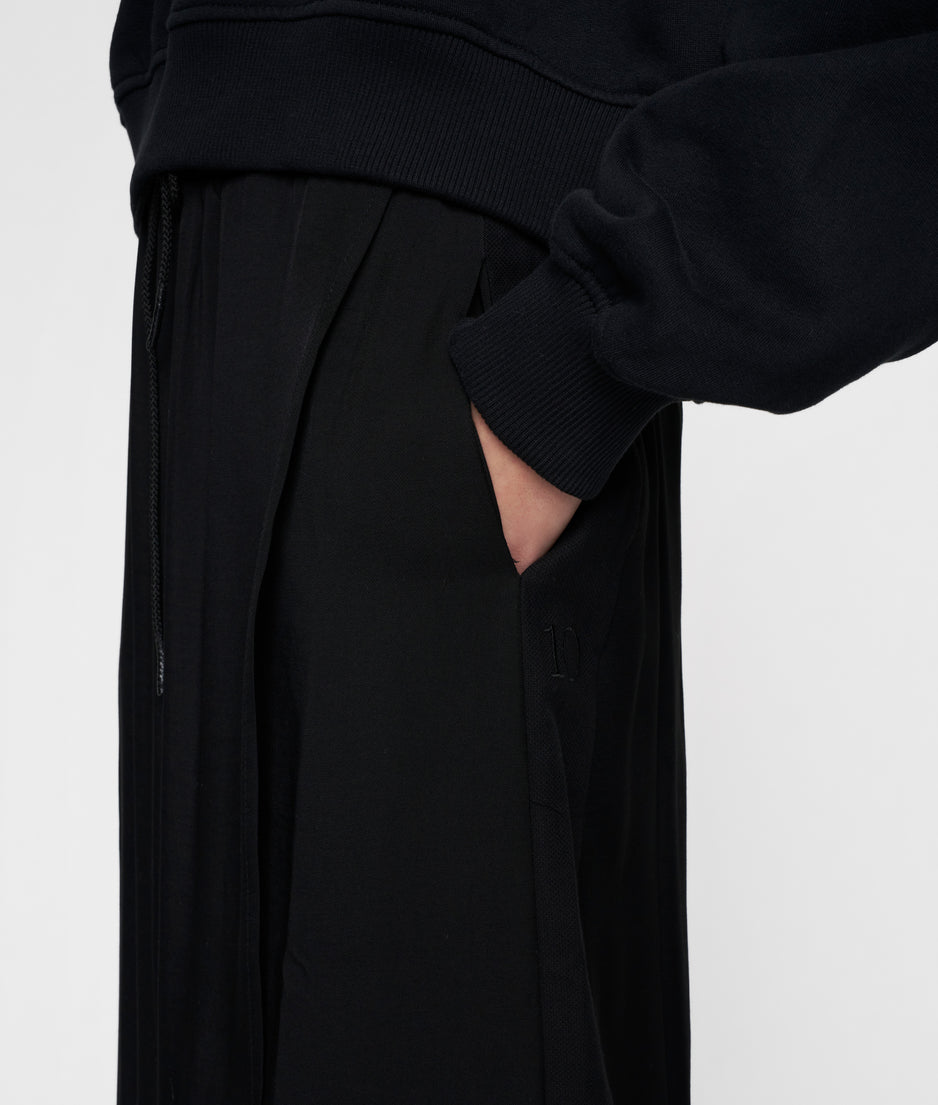 wrap skirt | black