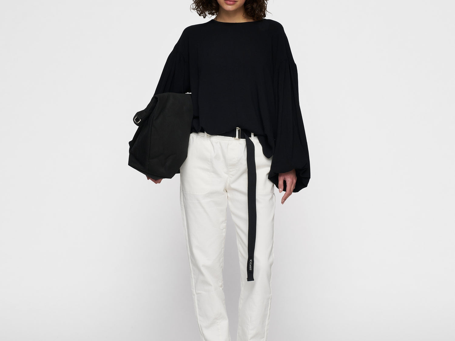 belted pants jog denim | ecru