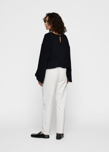 belted pants jog denim | ecru