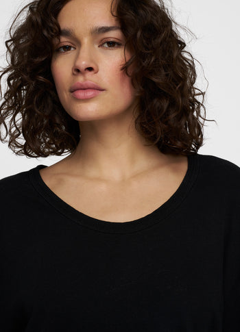 deep tee linen | black