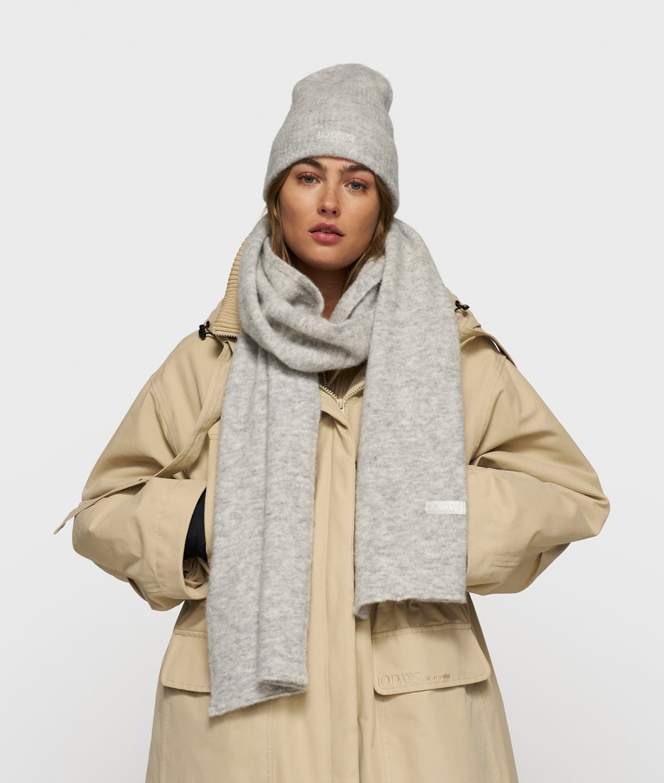 soft hairy knit beanie | light grey melee