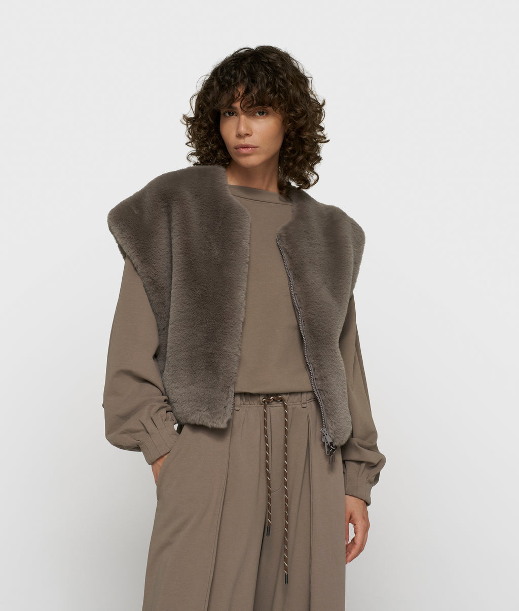 mouwloos fluffy vest | portobello