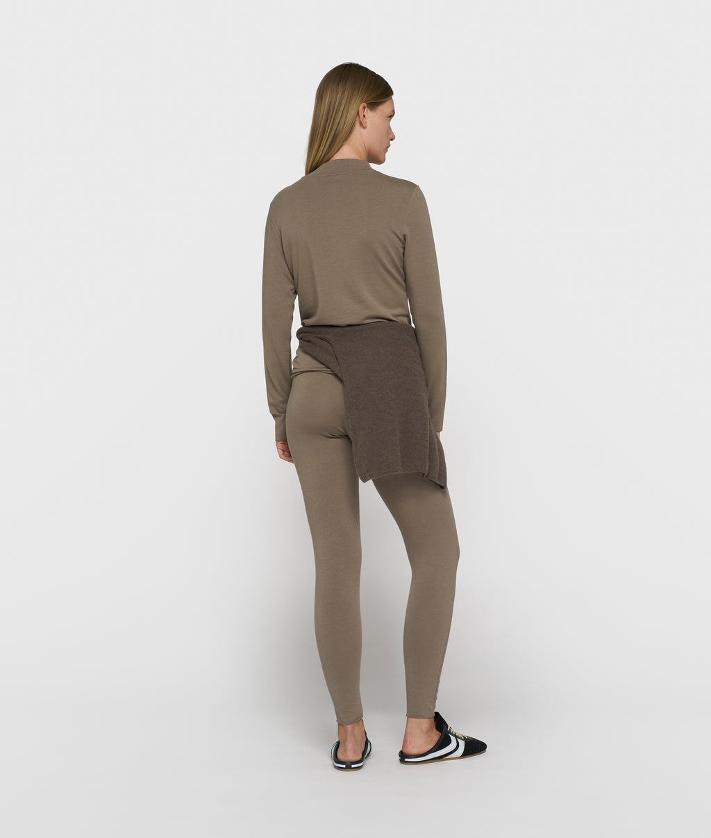 modal longsleeve met col | portobello