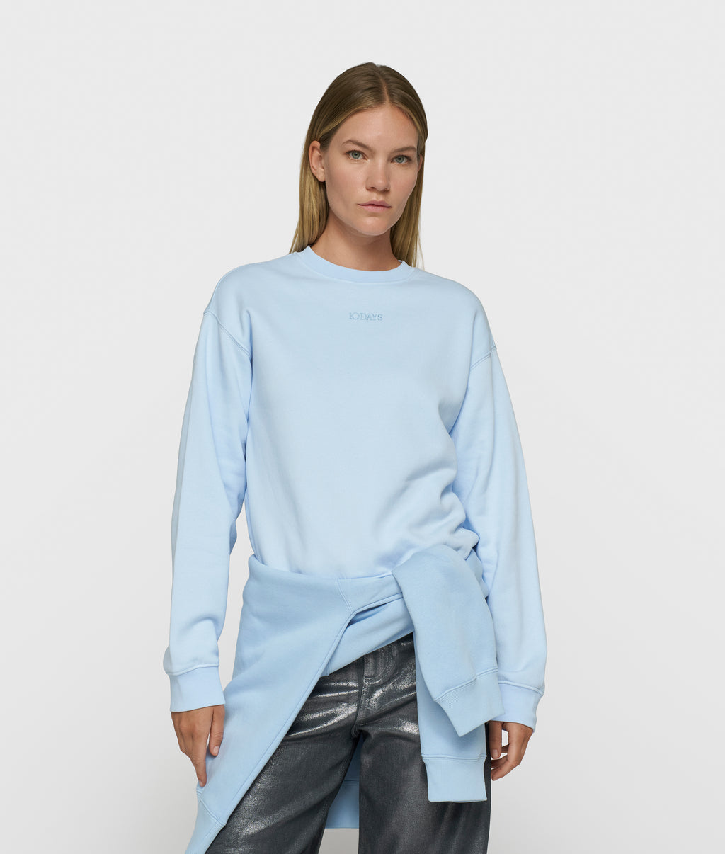 petite statement sweater | angel blue