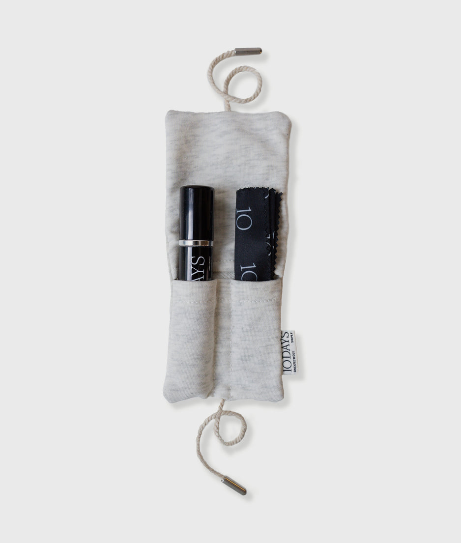 the iconic sunglasses | black