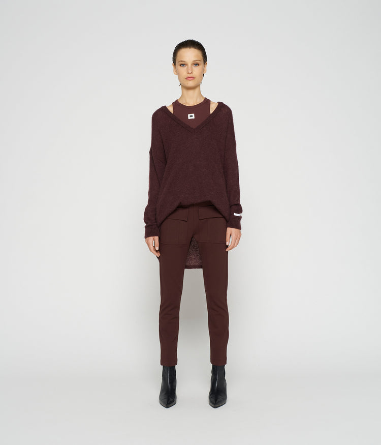v-neck thin knit sweater | aubergine