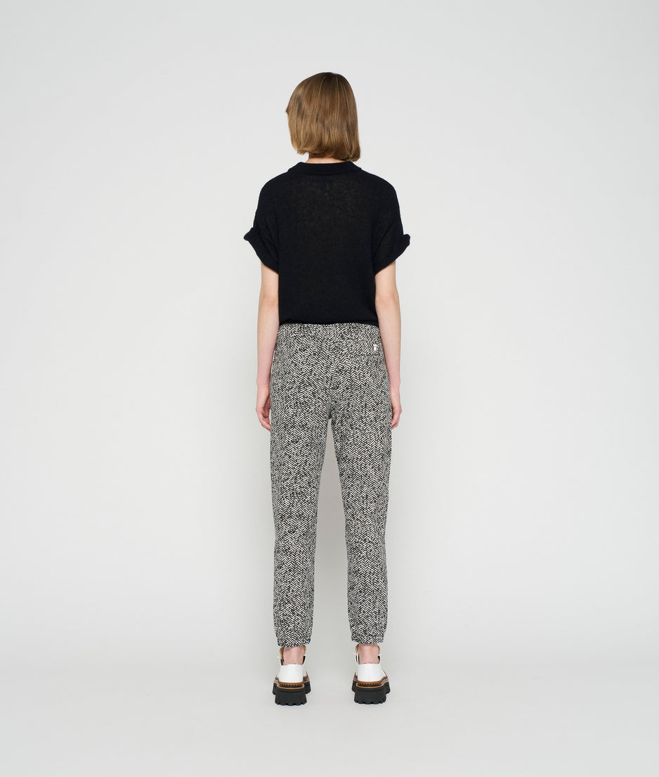 cropped jogger herringbone | black