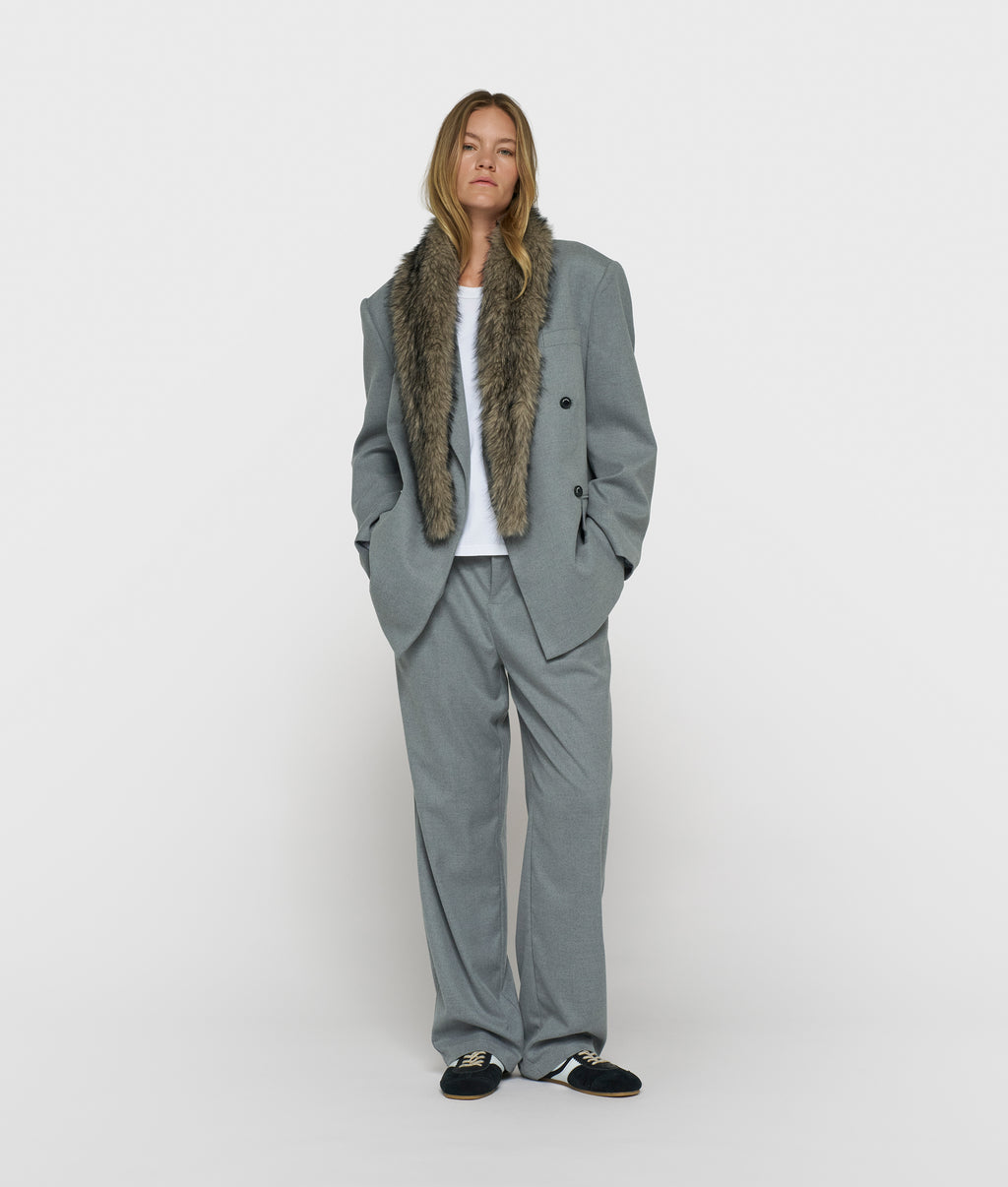 tapared pants | light grey melee
